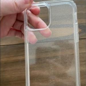 iPhone 12 speck case